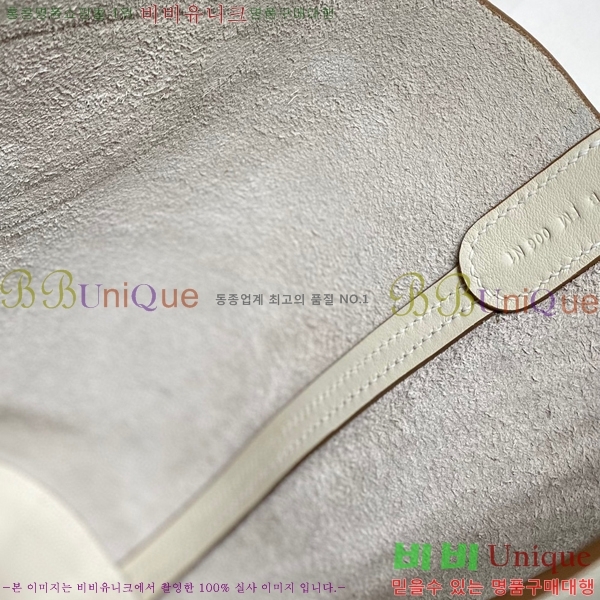 #޽ δ 18 HE4122451-2 /