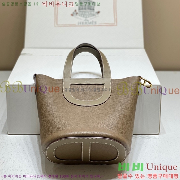 #޽ δ 18 HE4122451-6/