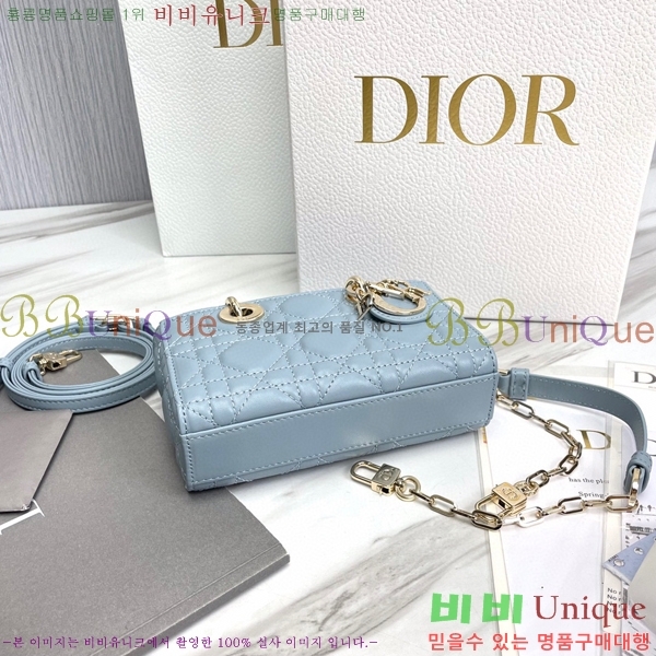 #��� ���̵� �� ���̹� ����ũ�� M05402-111