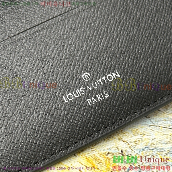 ̺    M82307-2