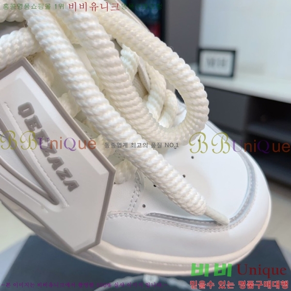   Ŀ 29P237793-1