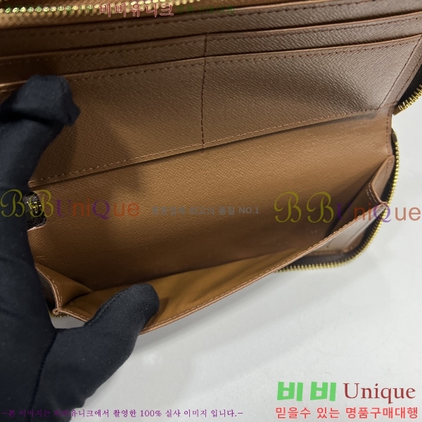 ̺    M63095-2