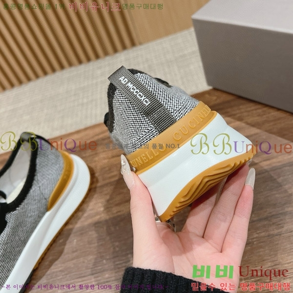 ���� ���ڷ� ��ġ�ڸ� ����Ŀ�� 70BC20015-4