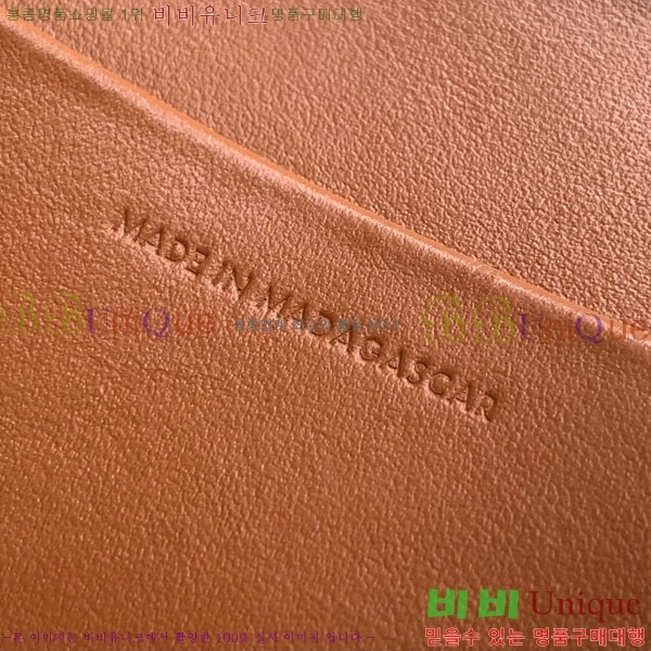 # Ʈ Ǿ ü  10M432-101