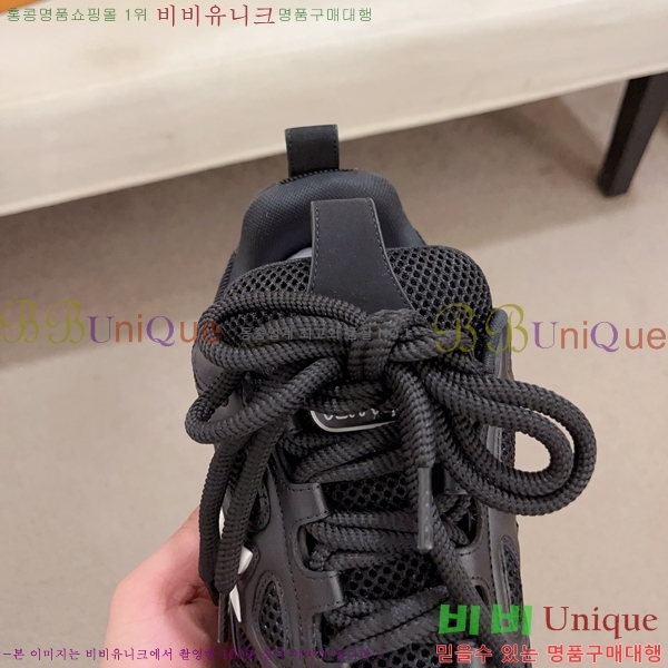  ̺ Ŀ LV745825-4
