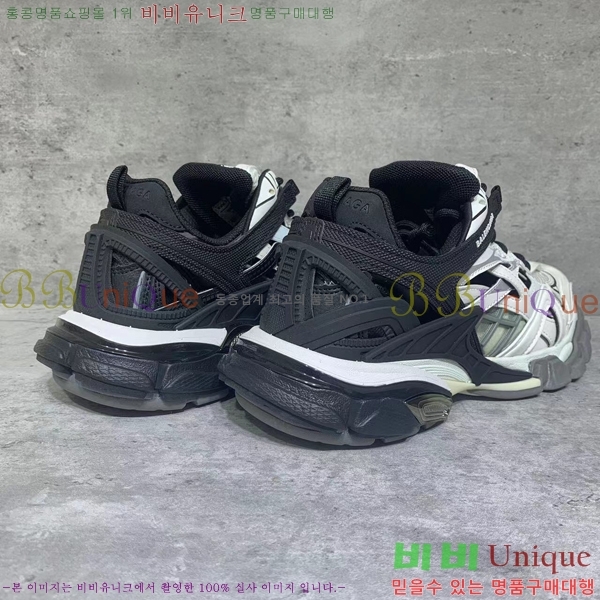 �߷��þư� Track 4.0 ����Ŀ�� 49BL2411-1443-3