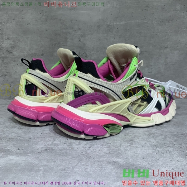 �߷��þư� Track 4.0 ����Ŀ�� 49BL2411-1443-8