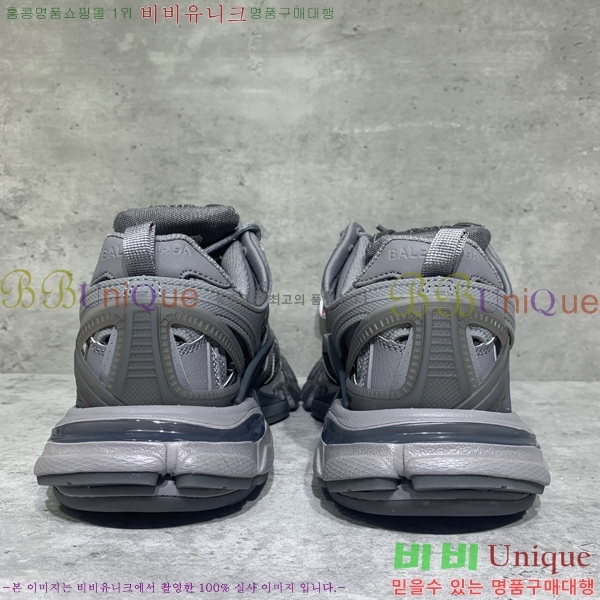 �߷��þư� Track 4.0 ����Ŀ�� 49BL2411-1443-9