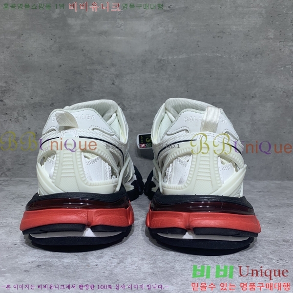 �߷��þư� Track 4.0 ����Ŀ�� 49BL2411-1443-12