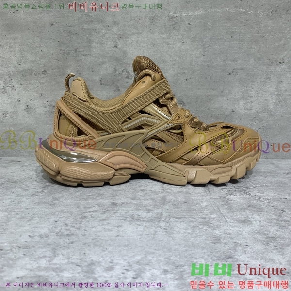 �߷��þư� Track 4.0 ����Ŀ�� 49BL2411-1443-15