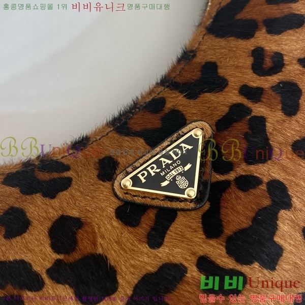 #����� �ﰢ�ΰ� ȣ���� �̴� 1BC204-800