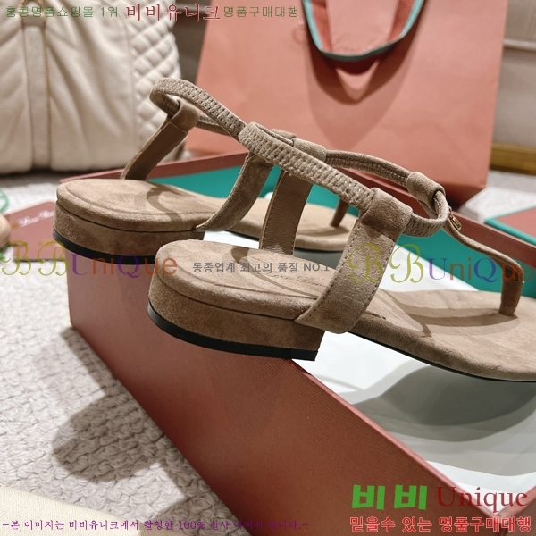 ηǾƳ    31LP245585-6