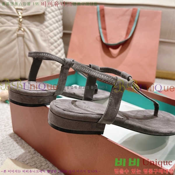 ηǾƳ    31LP245585-5