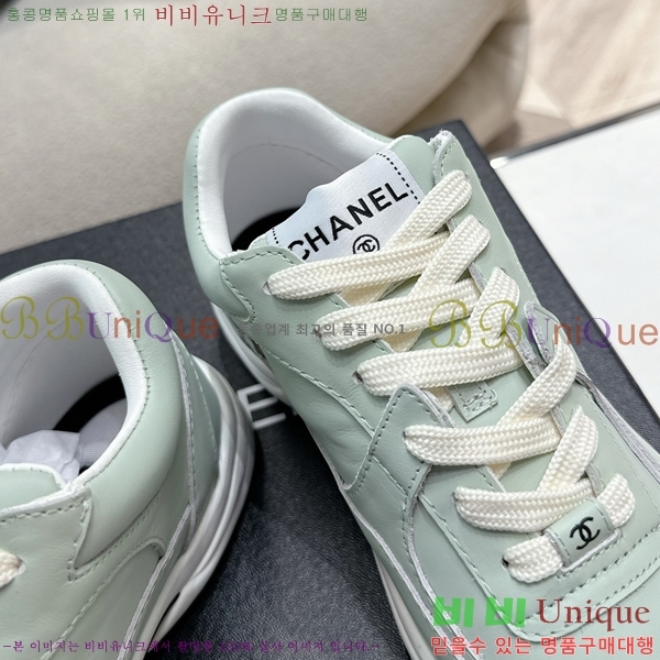   Ŀ CH49721877-2