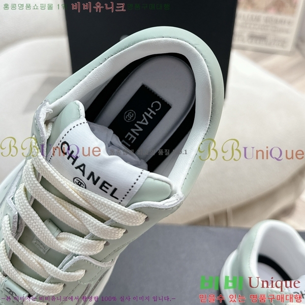   Ŀ CH49721877-2