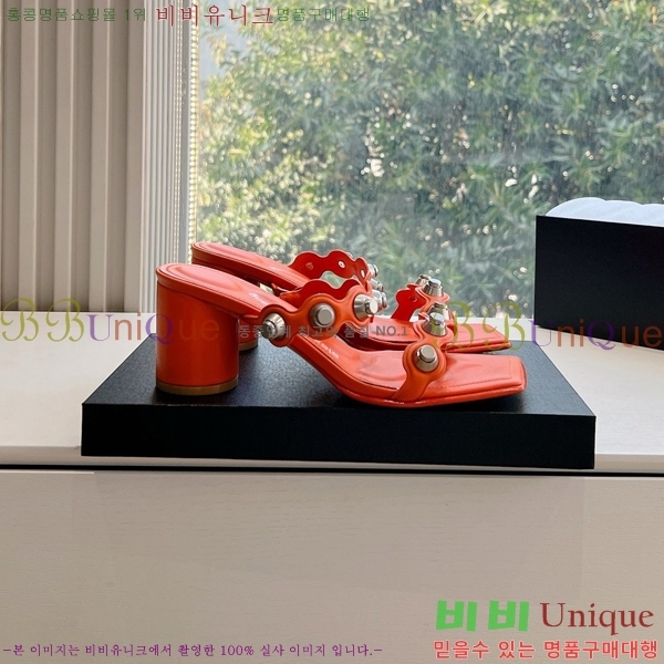 �˷������ ���� AW19752-4 �� 6CM