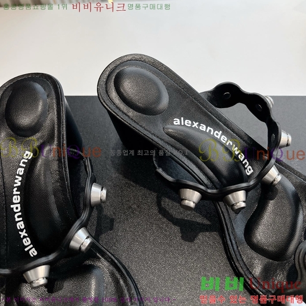 �˷������ ���� AW19752-6 �� 7CM