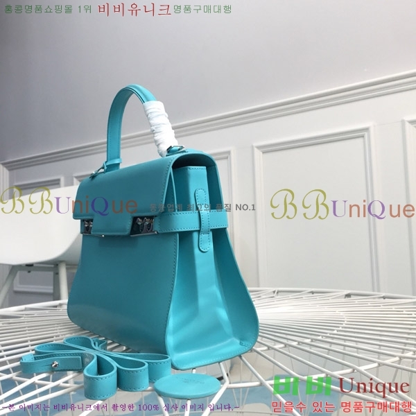 # Ʈ  MM TP0028-207