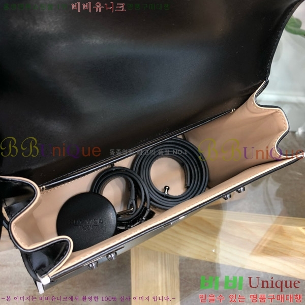 # Ʈ  PM GP-1001-111