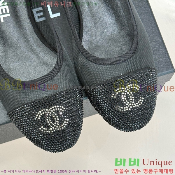   ÷ 29C7158060-2