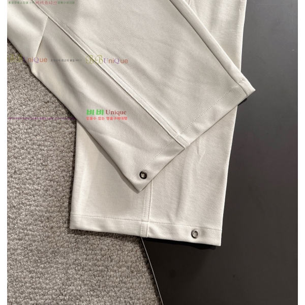     19BU2521917-2