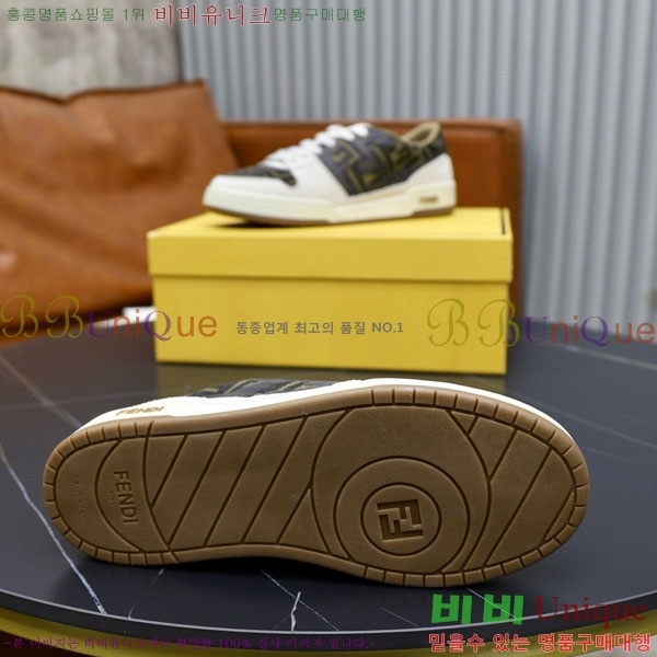  Ŀ  31F245582-5