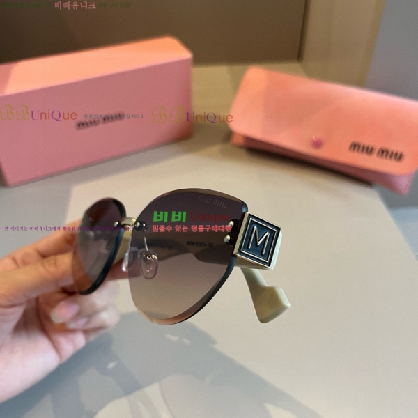 �̿�̿� ���۶� M2456571-1