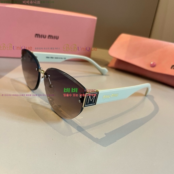 �̿�̿� ���۶� M2456571-1