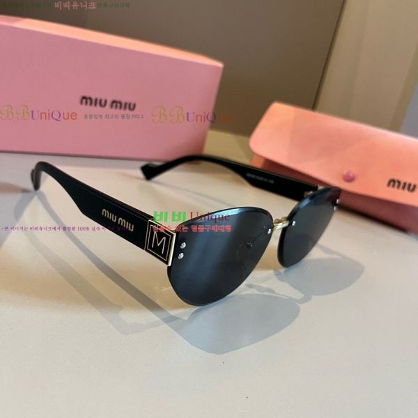 �̿�̿� ���۶� M2456571-2