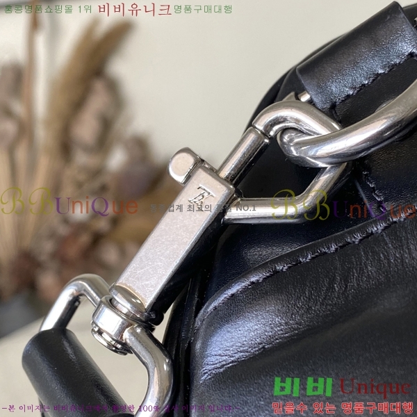 #̺ Ű ī ݵѸ 25 M13988-1