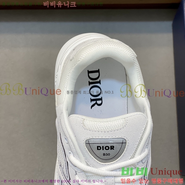   Ŀ DR974901-2