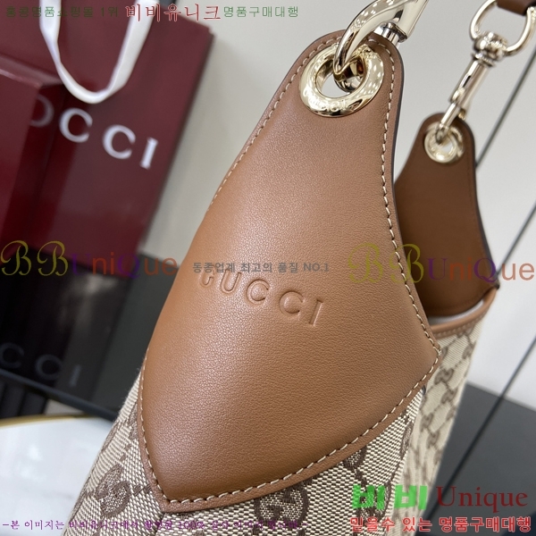 # B   834981-703