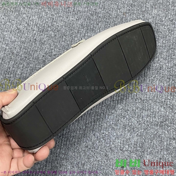  ䷹  FW6516892-8