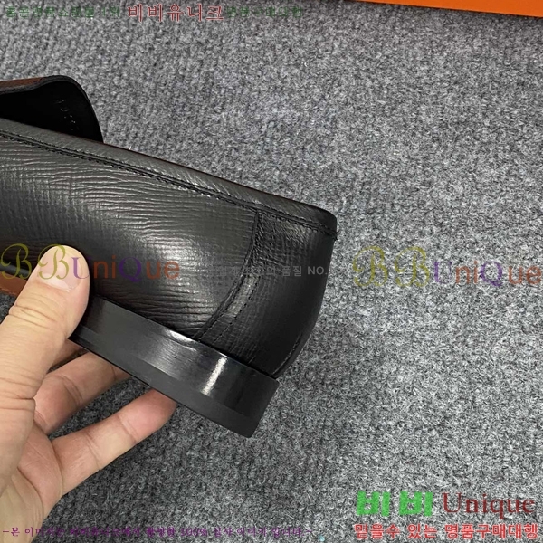  ޽  H93704-1