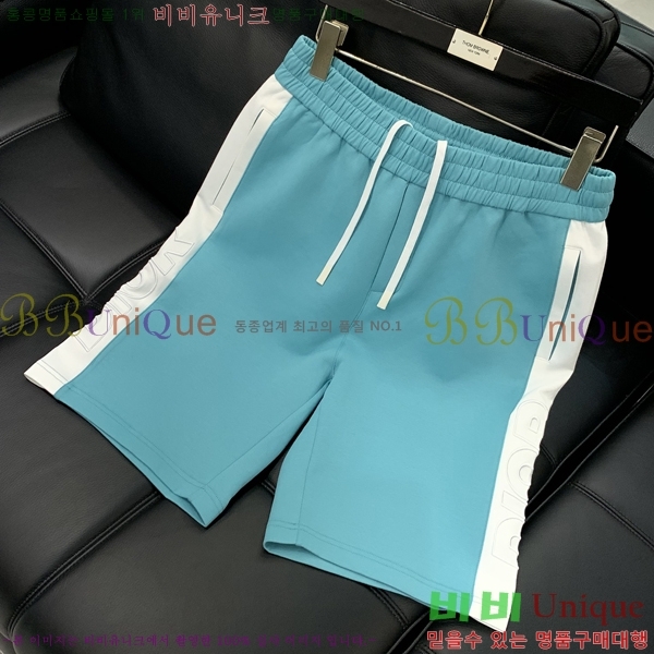   ݹ D64724-1