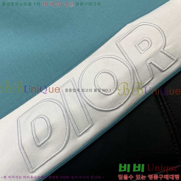   ݹ D64724-1