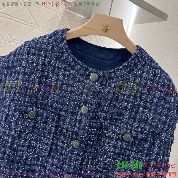  *   CH4304420-7