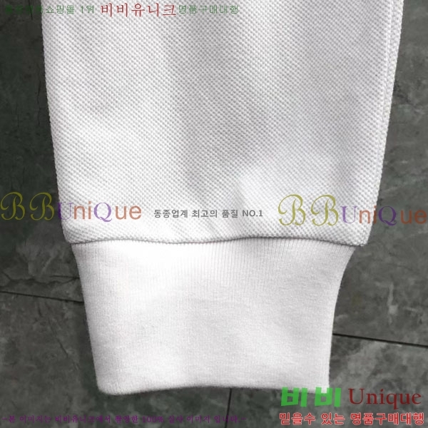    TB677402-1