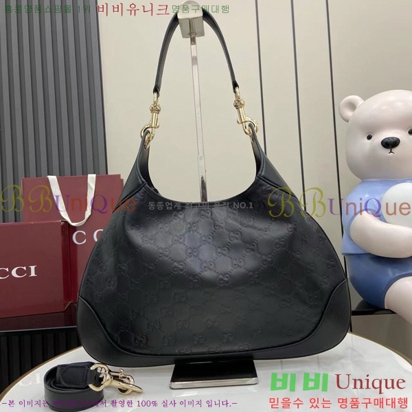 # B   834981-900