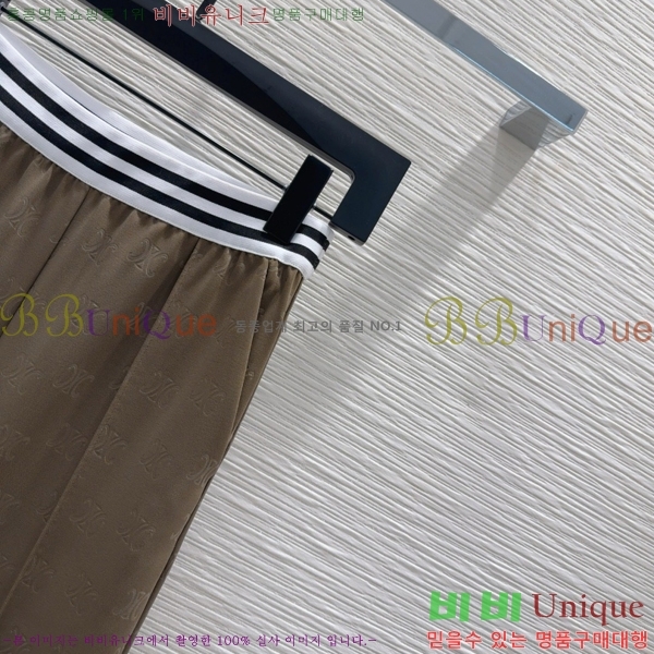    CE9345966-4