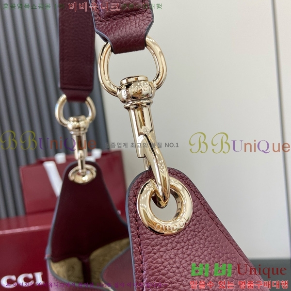 # B ̵   820169-102