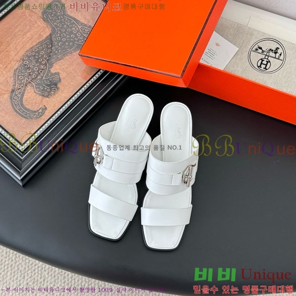 ޽   H52880922-1