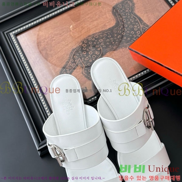 ޽   H52880922-1