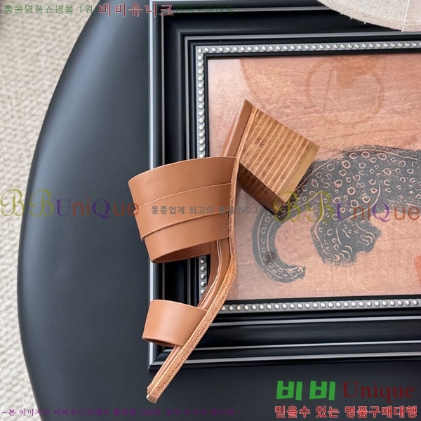 ޽   H52880922-2