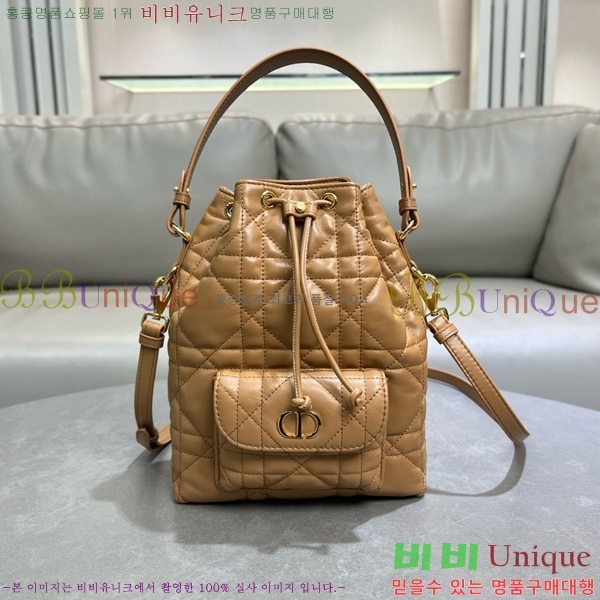# ī  Ŷ M3372-104