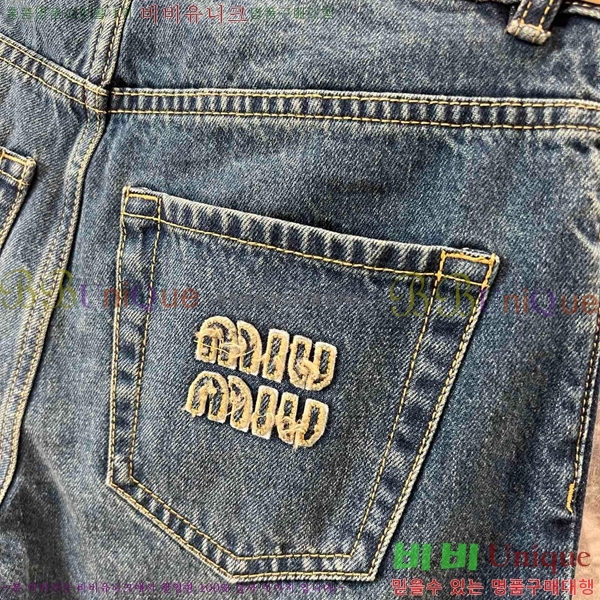  ̿̿   MU46562240-4