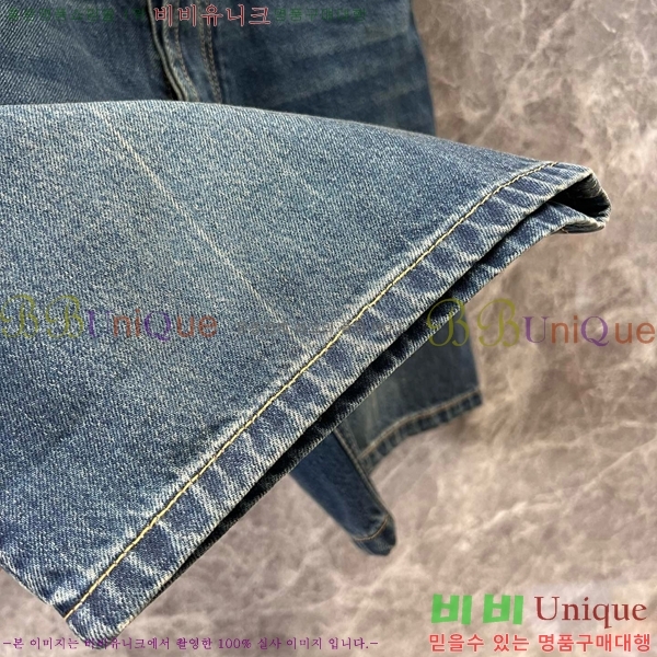 ̿̿   MU46562240-4