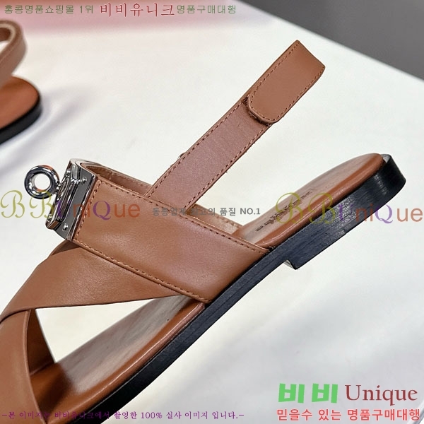 ޽   HE569905-1