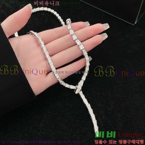  Ұ  BV522346-18