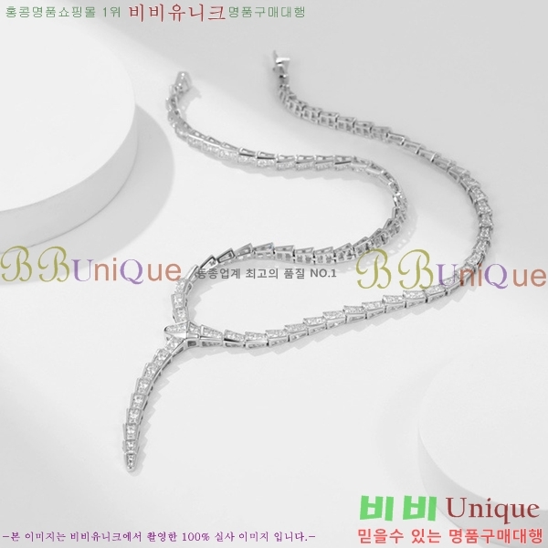  Ұ  BV522346-18